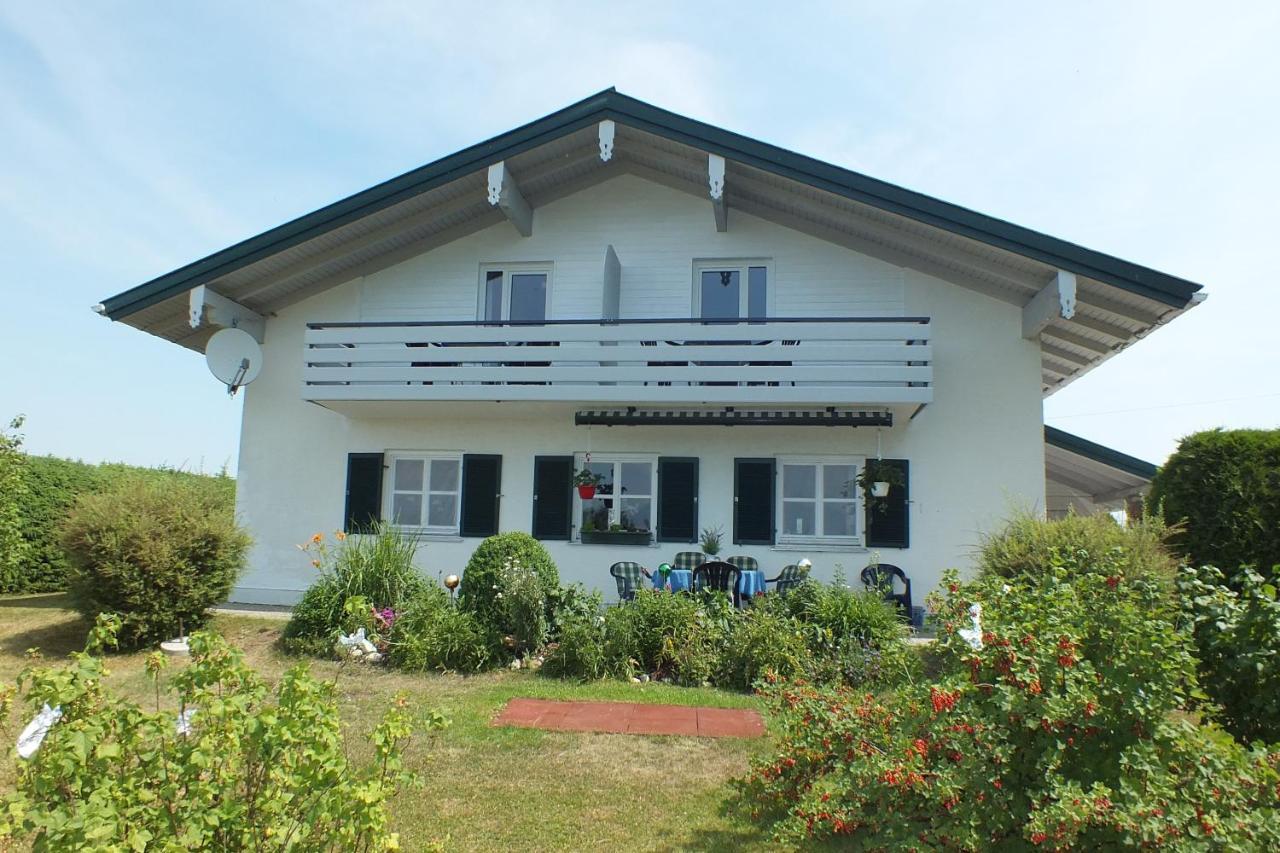 Haus Chiemseeblick Grabenstätt Exterior foto